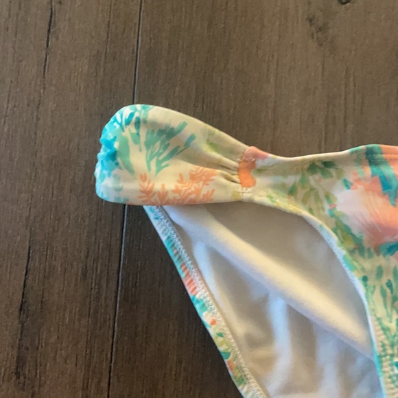 Pattern Women’s Swimsuit Bottoms XS - Picture 3 of 3